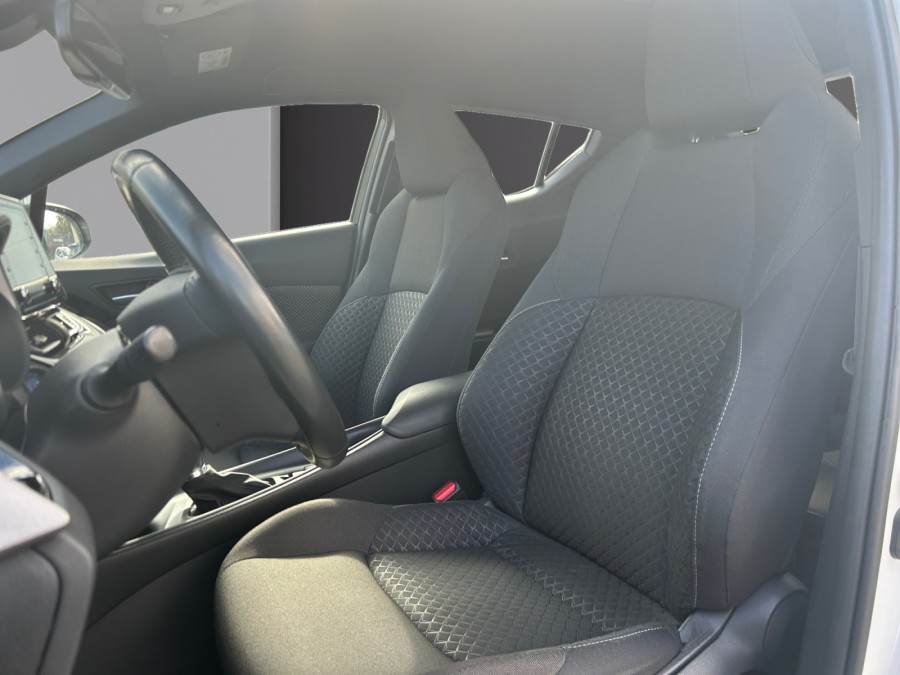 TOYOTA d'occasion CHR 1.8 HYBRIDE 122H DYNAMIC BUSINESS de 2022