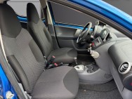 TOYOTA d'occasion AYGO 1 VVTI UP MMT de 2011 Lyon Nord (69)﻿