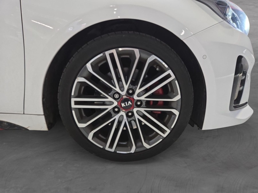 KIA d'occasion PROCEED 1.6 T-GDI 204 GT DCT7 AUTO de 2019 Le Havre