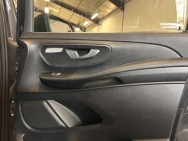 MERCEDES d'occasion CLASSE V EXTRA LONG 300D 237 STYLE PH2 de 2021