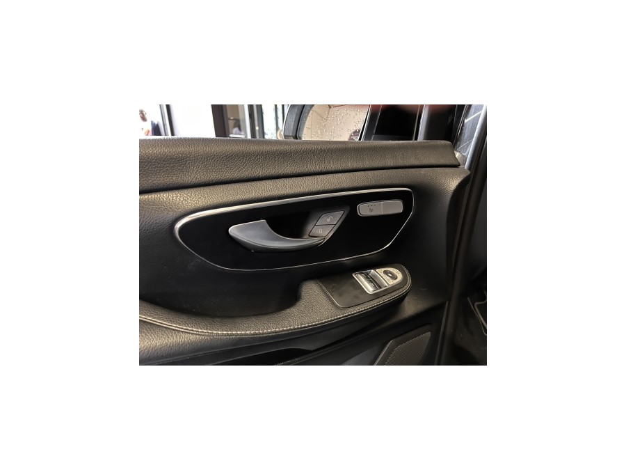 MERCEDES d'occasion CLASSE V EXTRA LONG 300D 237 STYLE PH2 de 2021