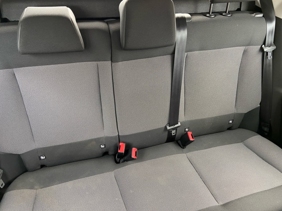 CITROEN d'occasion C4 1.6 BLUE HDI 100 RIP CURL de 2017 Brest (29)﻿