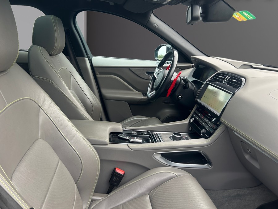 JAGUAR d'occasion F-PACE 3.0D V6 300 PURE AWD BA de 2016 Colmar (68)﻿