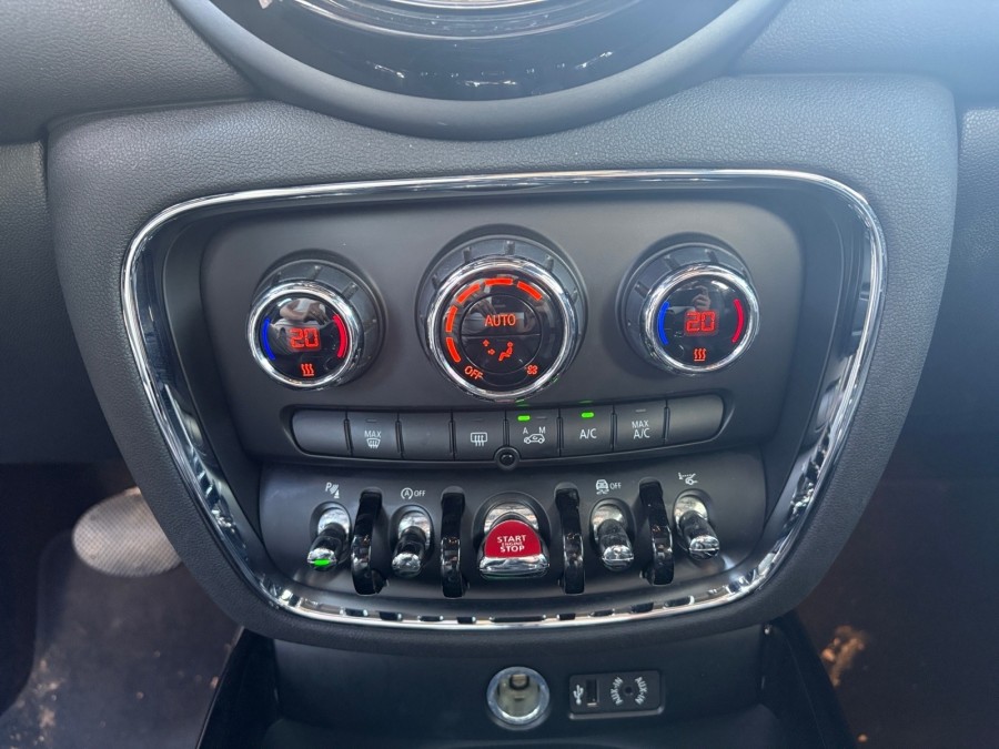 MINI d'occasion MINI CLUBMAN 136 HYDE PARK BA de 2017 Salon de