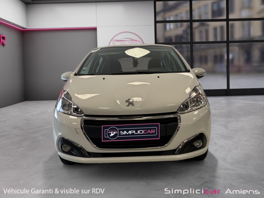 PEUGEOT d'occasion 208 AFFAIRE 1.5 BLUE HDI 100 PREMIUM PACK de 2020