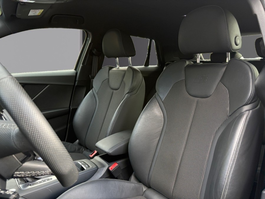 AUDI d'occasion Q2 35 TDI 150 S-Line S TRONIC AUTO de 2023 Caen (14)﻿