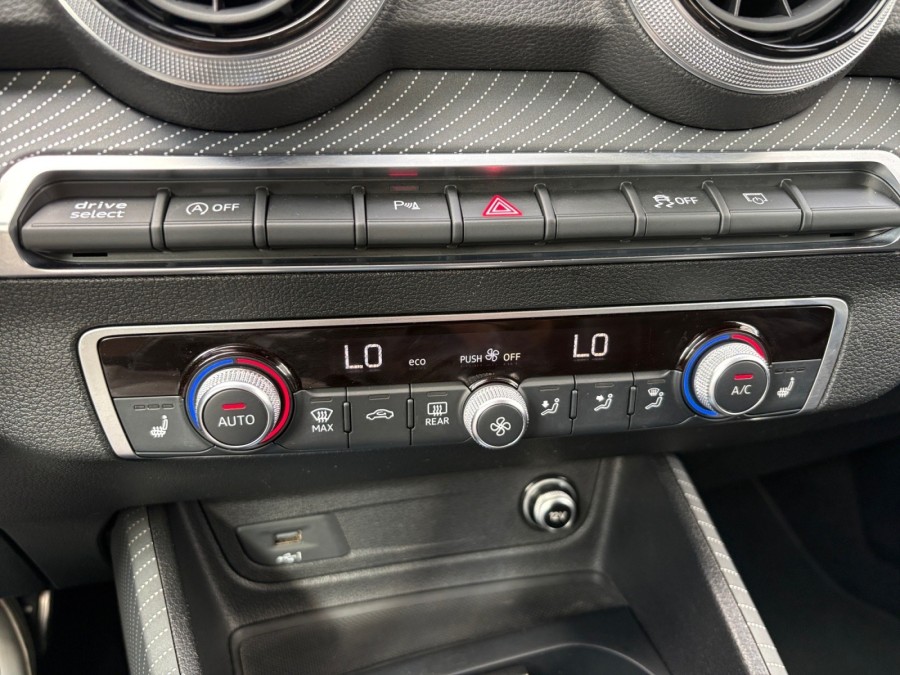 AUDI d'occasion Q2 35 TDI 150 S-Line S TRONIC AUTO de 2023 Caen (14)﻿