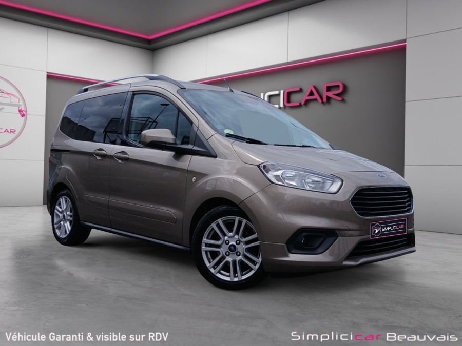 FORD d'occasion TOURNEO 1.5 TD 100 TREND de 2020 Beauvais (60)﻿