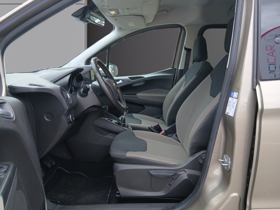 FORD d'occasion TOURNEO 1.5 TD 100 TREND de 2020 Beauvais (60)﻿