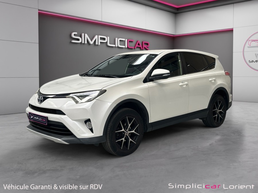 TOYOTA d'occasion RAV4 2 143 D4D 2WD DESIGN de 2016 Lorient (56)﻿