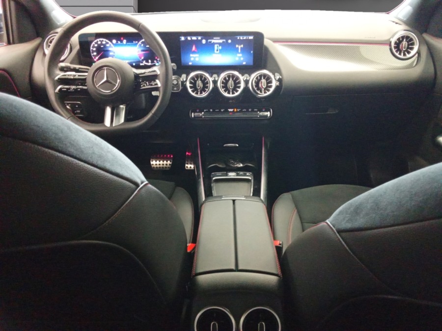 MERCEDES d'occasion GLA 200 D AMG LINE AUTO de 2025 Amiens (80)﻿