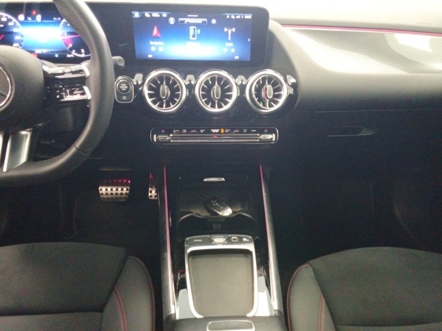 MERCEDES d'occasion GLA 200 D AMG LINE AUTO de 2025 Amiens (80)﻿
