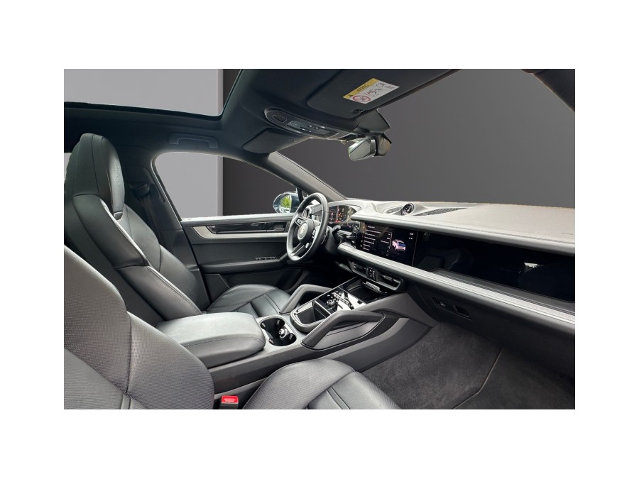 PORSCHE d'occasion CAYENNE 3.0 V6 470ch E-Hybrid de 2024 Compiègne