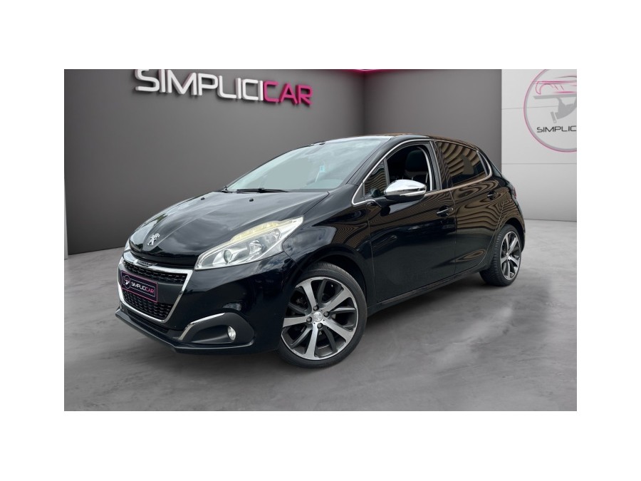PEUGEOT d'occasion 208 1.6 BlueHDi 100ch Féline 5p de 2016 Compiègne