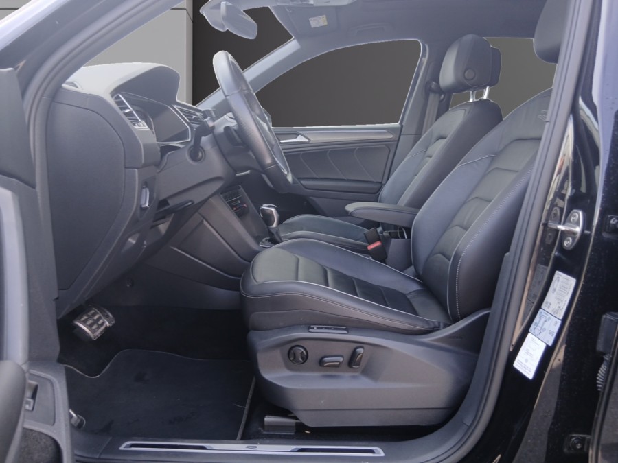 VOLKSWAGEN d'occasion TIGUAN II 1.5 TSI 150 BLACK R LINE EXCLUSIVE