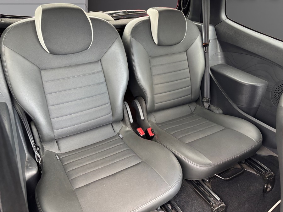 RENAULT d'occasion TWINGO II 1.6 16V 133 RENAULT SPORT de 2013 Reims