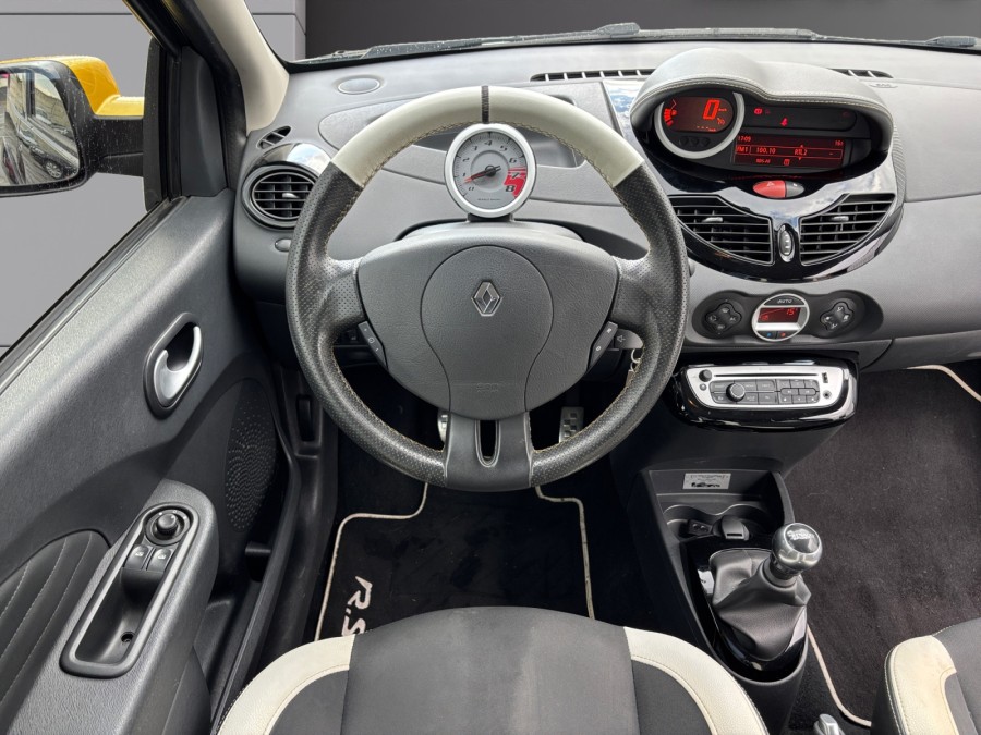 RENAULT d'occasion TWINGO II 1.6 16V 133 RENAULT SPORT de 2013 Reims