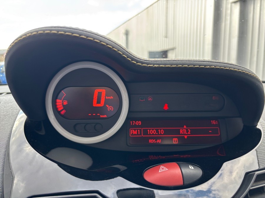 RENAULT d'occasion TWINGO II 1.6 16V 133 RENAULT SPORT de 2013 Reims