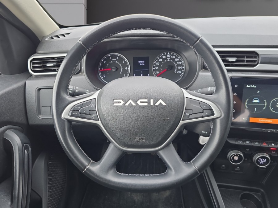DACIA d'occasion DUSTER 1.5 Blue dCi 115ch  Journey 4x4 de 2023 Vichy