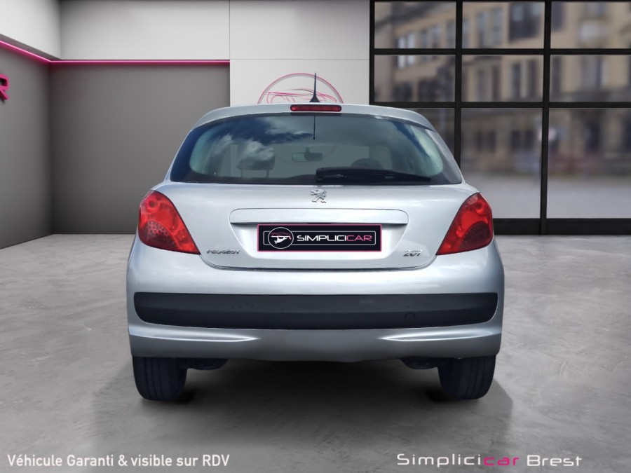 PEUGEOT d'occasion 207 1.4 VTI 95 STYLE de 2008 Brest (29)﻿