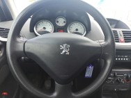 PEUGEOT d'occasion 207 1.4 VTI 95 STYLE de 2008 Brest (29)﻿