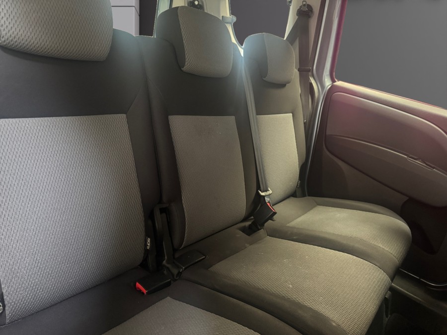 FIAT d'occasion DOBLO FIAT DOBLO 1.6 MULTIJET 90 S/S DYNAMIC de 2013
