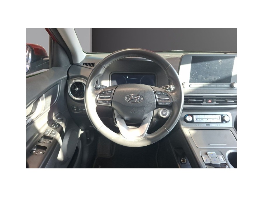 HYUNDAI d'occasion KONA ELECTRIC 136 BUSINESS de 2022 Villepinte (93)﻿