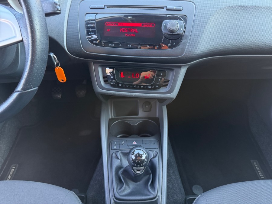 SEAT d'occasion IBIZA 1.6 TDI90 FAP Style Copa de 2012 Toulon Est