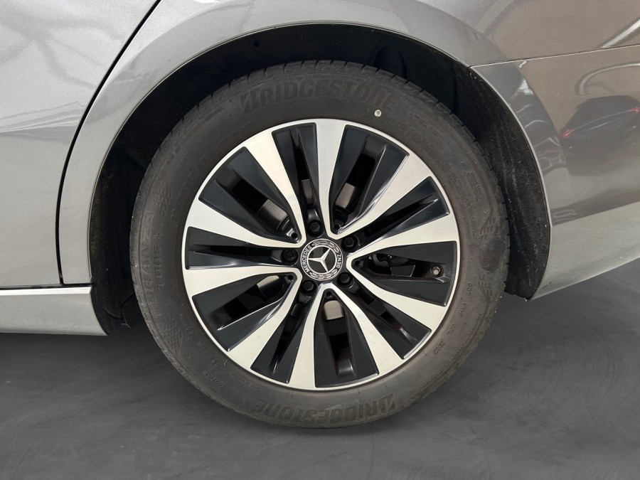 MERCEDES d'occasion CLASSE A BERLINE 200 D PROGRESSIVE LINE AUTO de