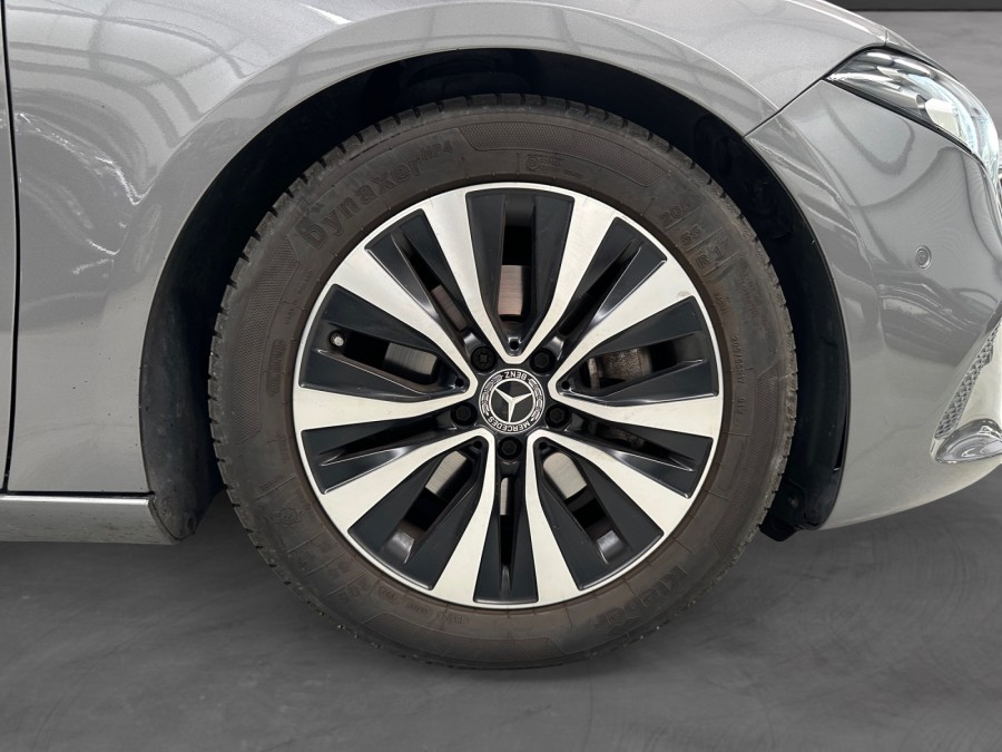 MERCEDES d'occasion CLASSE A BERLINE 200 D PROGRESSIVE LINE AUTO de