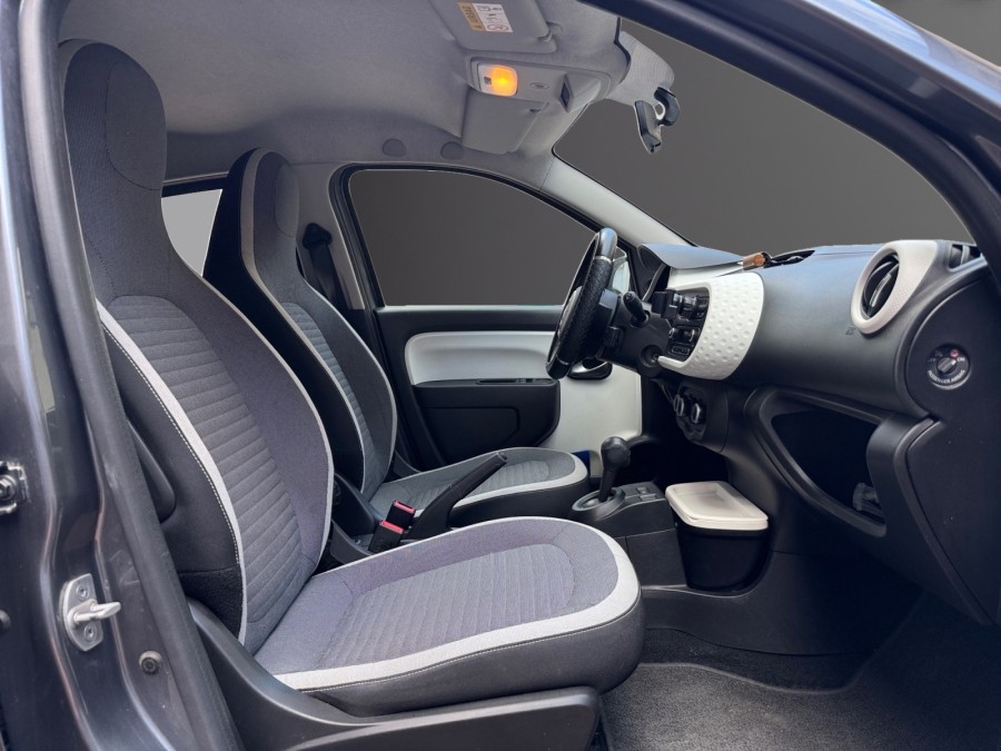 RENAULT d'occasion TWINGO 0.9 TCE 90 LIMITED EDC de 2018 Le Raincy