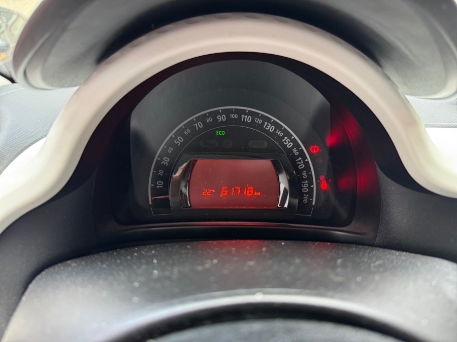 RENAULT d'occasion TWINGO 0.9 TCE 90 LIMITED EDC de 2018 Le Raincy