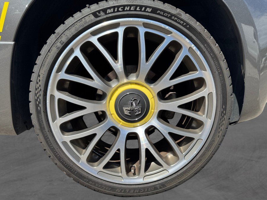 FIAT d'occasion 500 ABARTH 1.4 TURBO 16V T JET 145 595 de 2019 Lyon