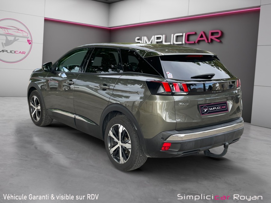 PEUGEOT d'occasion 3008 1.2 PureTech 130ch Allure S&S de 2017 Royan