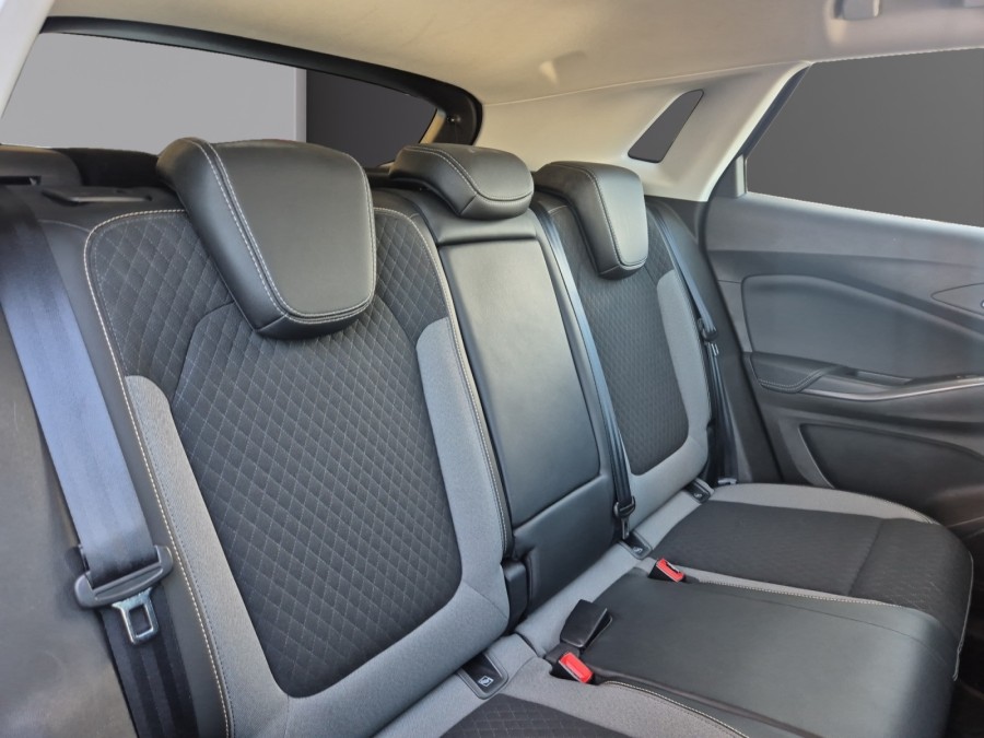 OPEL d'occasion GRANDLAND X 1.6 TURBO 180 DESIGN LINE BA de 2021