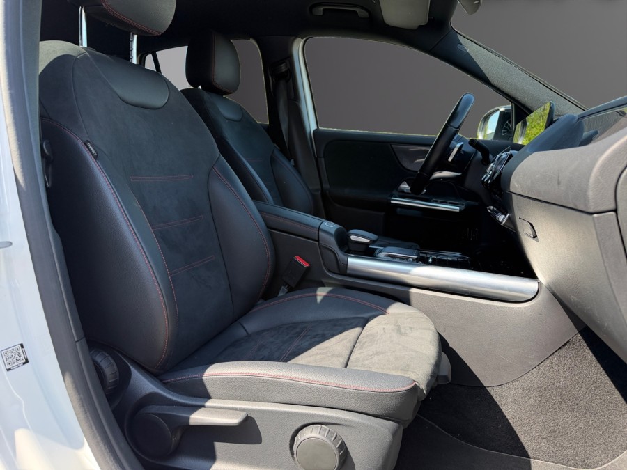 MERCEDES d'occasion CLASSE GLA II GLA 250 E AMG LINE DCT de 2020 Méry