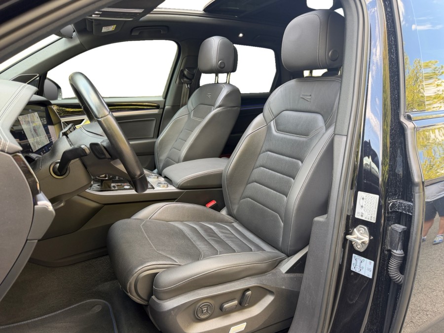VOLKSWAGEN d'occasion TOUAREG 3 TSI EHYBRID 462 R AUTO de 2020 Saint