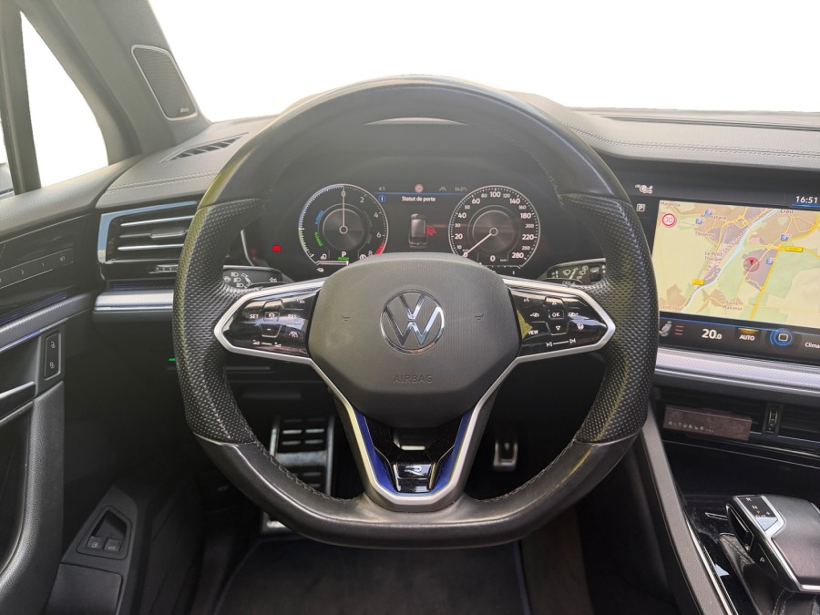 VOLKSWAGEN d'occasion TOUAREG 3 TSI EHYBRID 462 R AUTO de 2020 Saint