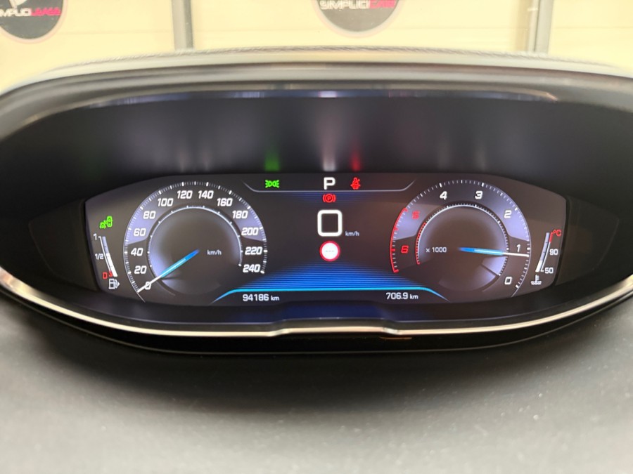 PEUGEOT d'occasion 3008 II 1.5 BLUE HDI 130 ALLURE BUSINESS de 2018