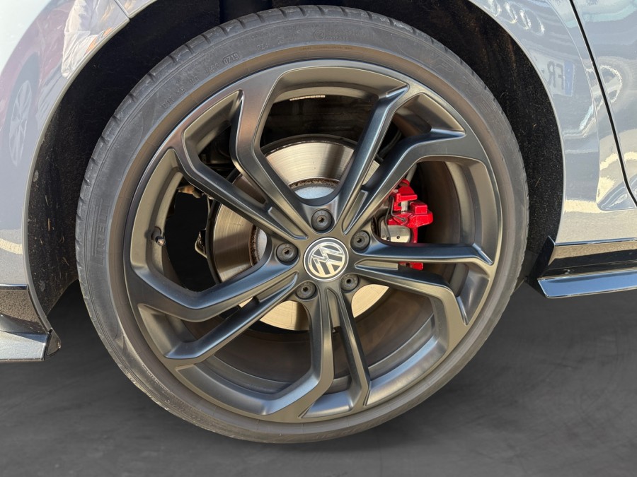 VOLKSWAGEN d'occasion GOLF 2.0 TSI 290 GTI TCR de 2019 Andrezieux