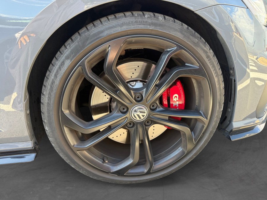 VOLKSWAGEN d'occasion GOLF 2.0 TSI 290 GTI TCR de 2019 Andrezieux