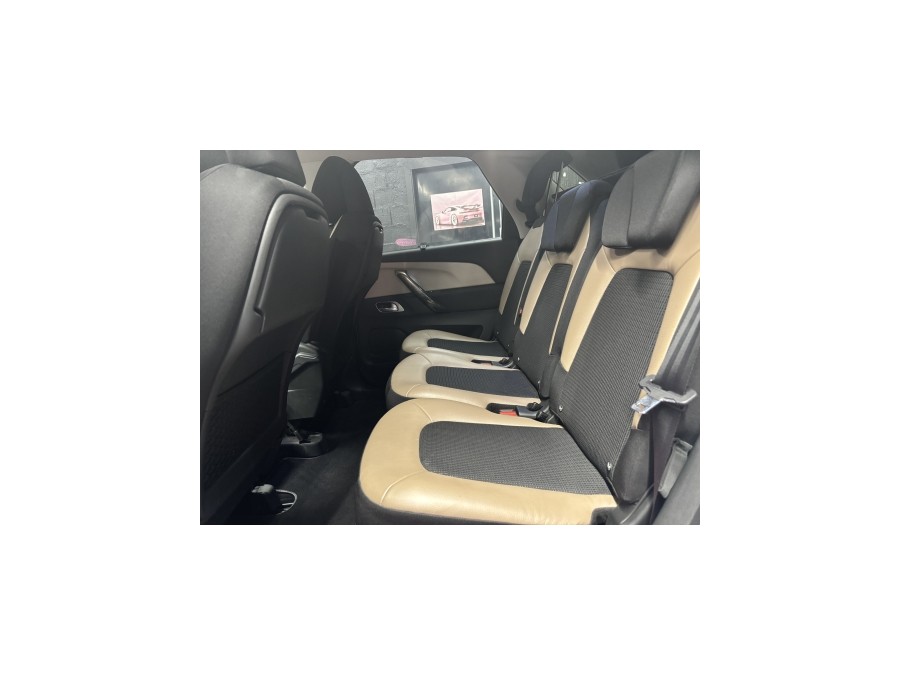 CITROEN d'occasion C4 PICASSO e-HDi 115ch Exclusive de 2014 Villebon