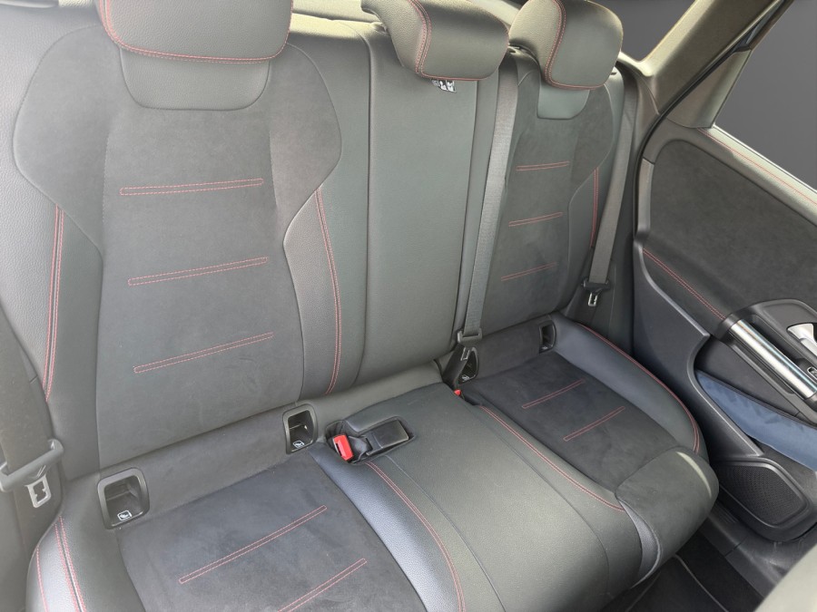 MERCEDES d'occasion B III 250 E AMG LINE AUTO de 2021 Royan (17)﻿