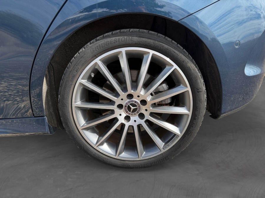 MERCEDES d'occasion B III 250 E AMG LINE AUTO de 2021 Royan (17)﻿
