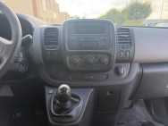 RENAULT d'occasion TRAFIC L2H1 1200 1.6 dCi 90ch Confort de 2015 Méry