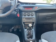 CITROEN d'occasion C3 II 1.4 HDI 70 CONFORT ENTREPRISE de 2014 Salon