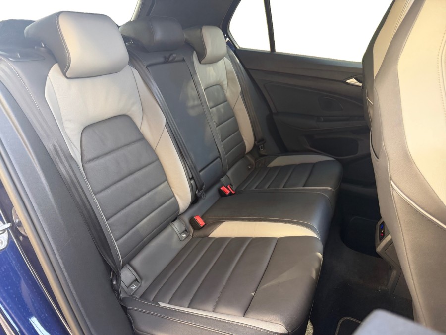 VOLKSWAGEN d'occasion GOLF VIII 2 TDI 200 GTD DSG AUTO de 2021 Saint