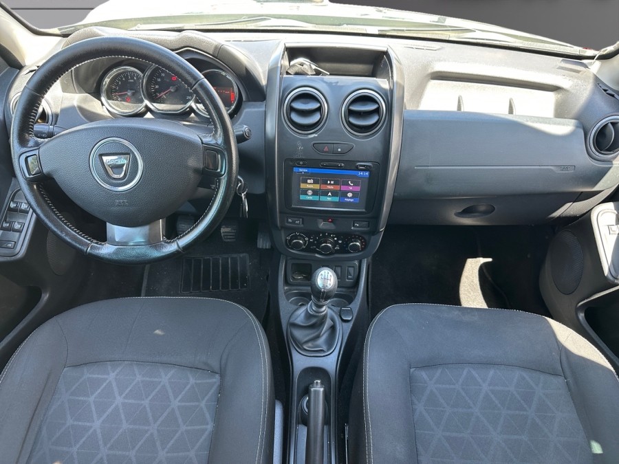 DACIA d'occasion DUSTER 1.5 DCI 110 10 ANS de 2014 Salon de Provence