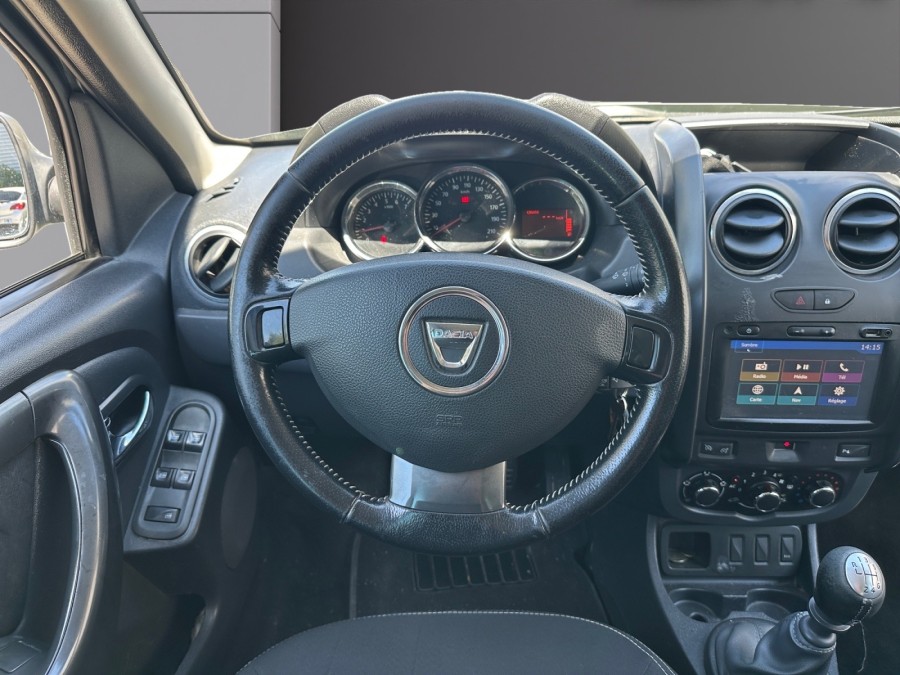 DACIA d'occasion DUSTER 1.5 DCI 110 10 ANS de 2014 Salon de Provence