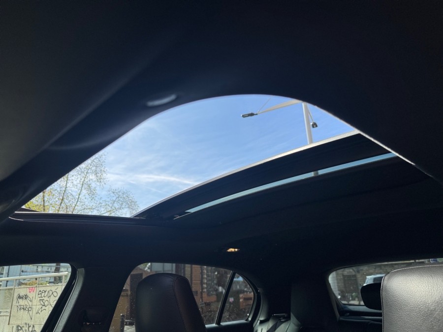 MERCEDES d'occasion CLASSE A 180 D AMG LINE AUTO de 2019 Montreuil